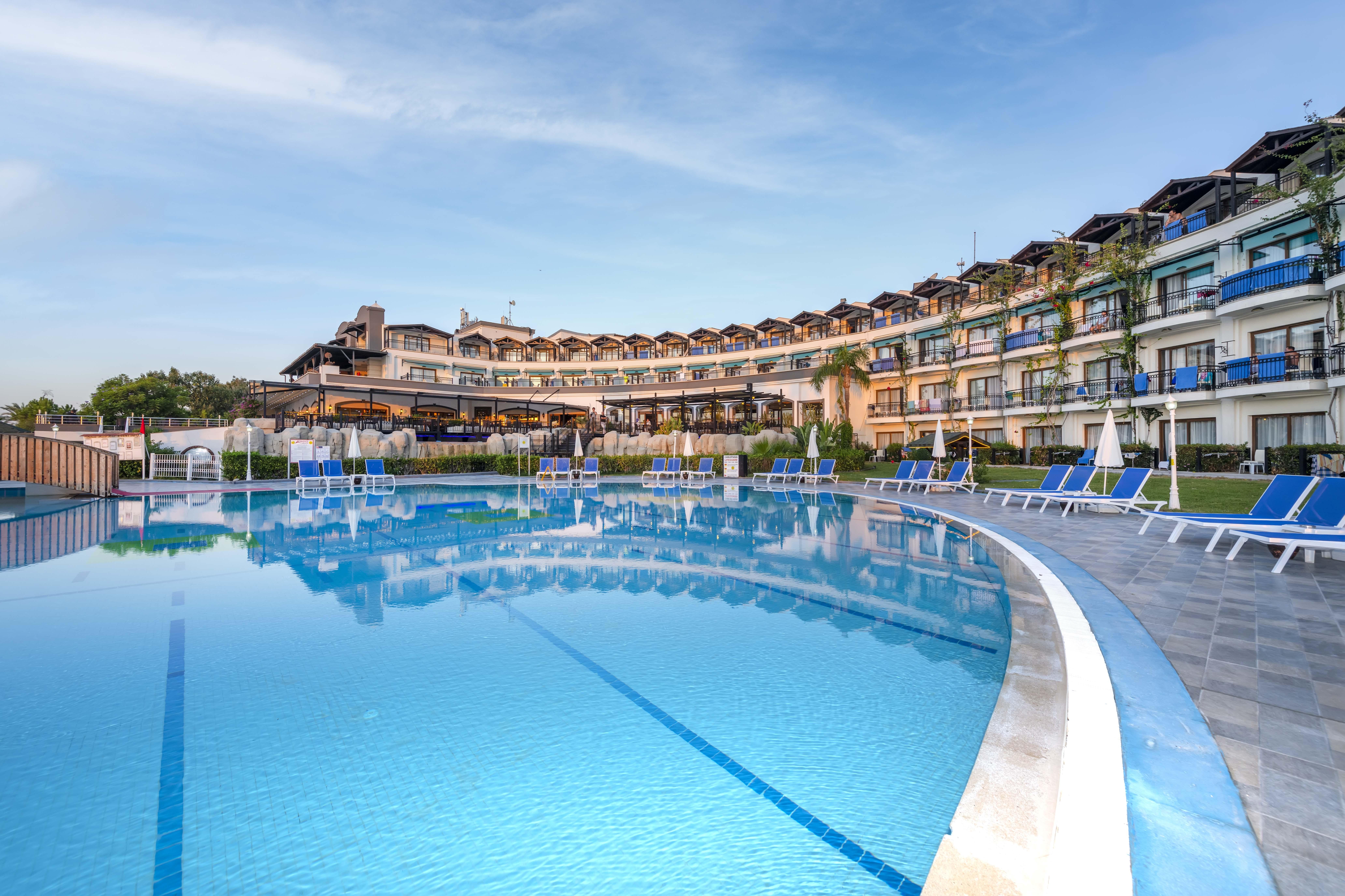 Labada Beach Hotel Çamyuva Esterno foto
